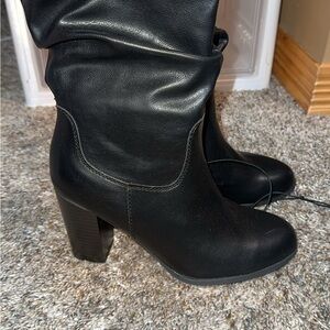 Black Leather Women's Boots